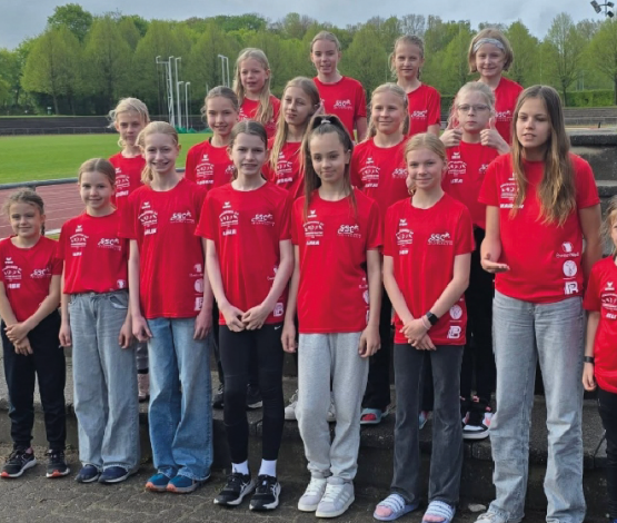 Gruppenbild eines Gästeclubs beim nachhaltigen Trainingslager in Flensburg